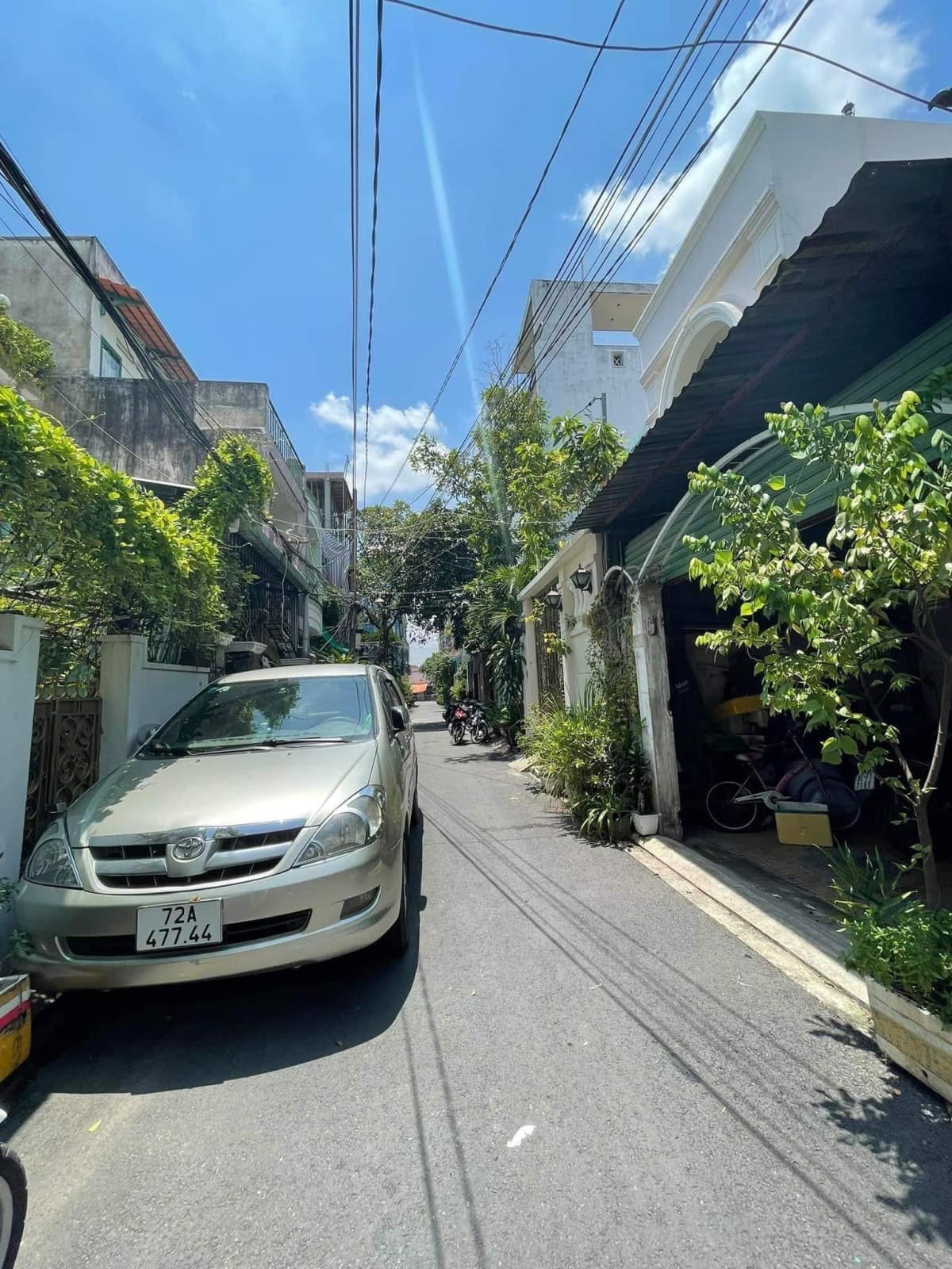 Lũy Bán Bích, Tân Phú, Nhà 2 Tầng ở Ngay, 52m2, Xe Hơi Đỗ Cổng, Chỉ 3 Tỷ xx