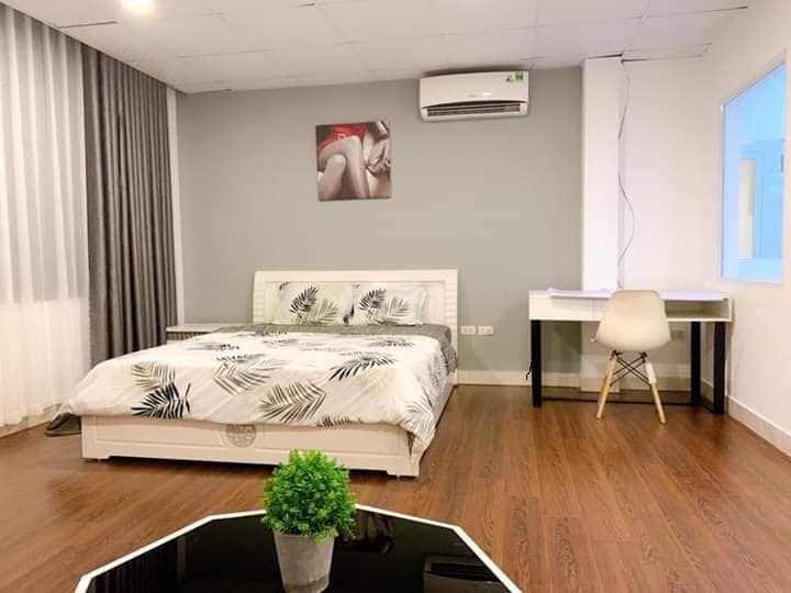 CHO THUÊ CĂN HỘ NGUYỄN VĂN CỪ, LONG BIÊN 50m2 * full nội thất