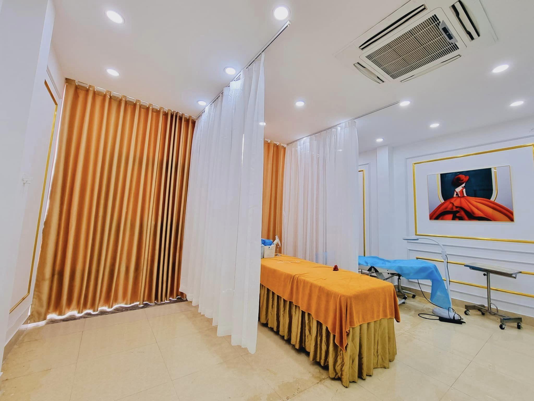 Bán nhà MẶT PHỐ LÒ ĐÚC, HAI BÀ TRƯNG. 80M, 5 TẦNG. SỔ ĐỎ CHÍNH CHỦ GIÁ NHỈNH 30 TỶ