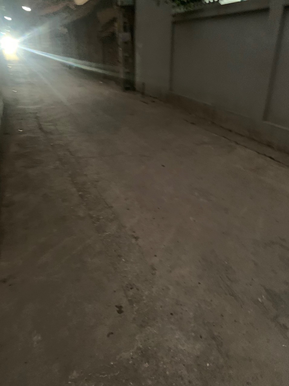 Em cần bán 42m2 đất ngay gần trường Cấp 2 Như Quỳnh, giá siêu rẻ