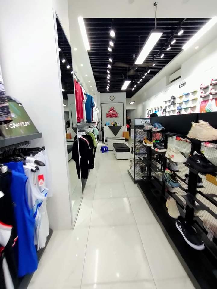 Bán nhà mặt phố Nghi Tàm,Tây Hồ 40m2 x5Tầng,kinh doanh sầm uất, giá 10.3 tỷ