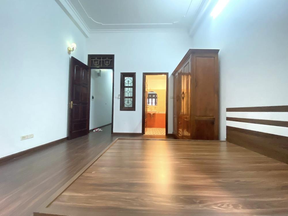 BÁN NHÀ XÃ ĐÀN NGÕ BA GÁC ĐỖ CỬA-GẦN PHỐ (5,7 TỶ)TIỀN ÍCH NGẬP TRÀN