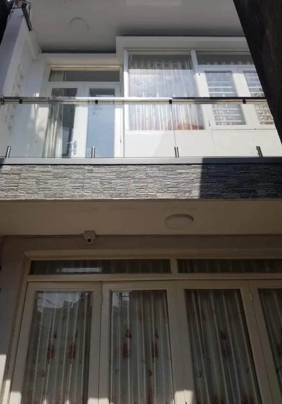 GẤP BÁN GIẢM CỰC MẠNH. GIÁ CHỈ CÒN 4.5 TỶ - NGUYỄN TRỌNG TUYỂN P2 TÂN BÌNH - 50M2