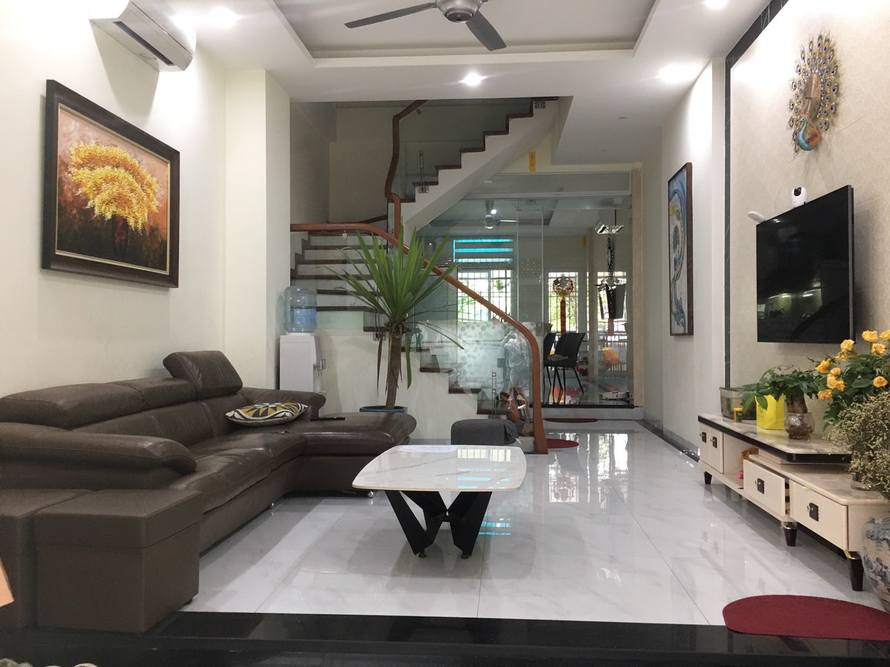 Chính chủ cho thuê mặt bằng tầng 1 mặt phố 196 Bùi Xương Trạch, Thanh Xuân, Hà Nội.