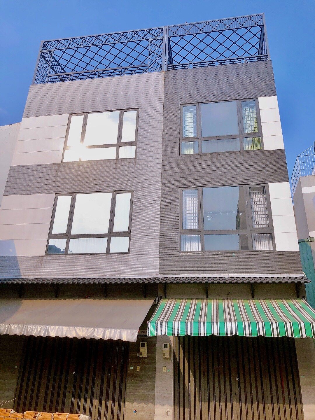 Bán nhà hẻm xe hơi đường Nguyễn Sơn,DT:4x14m đúc 3 lầu nhà mới giá 7.2 tỷ