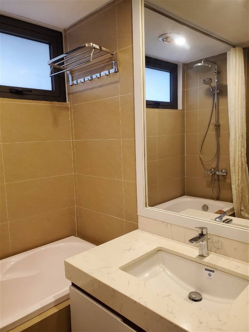 BÁN NHÀ TÔ NGỌC VÂN -88M2 - 7TẦNG - 5M2 MẶT TIỀN - 19.5 TỶ