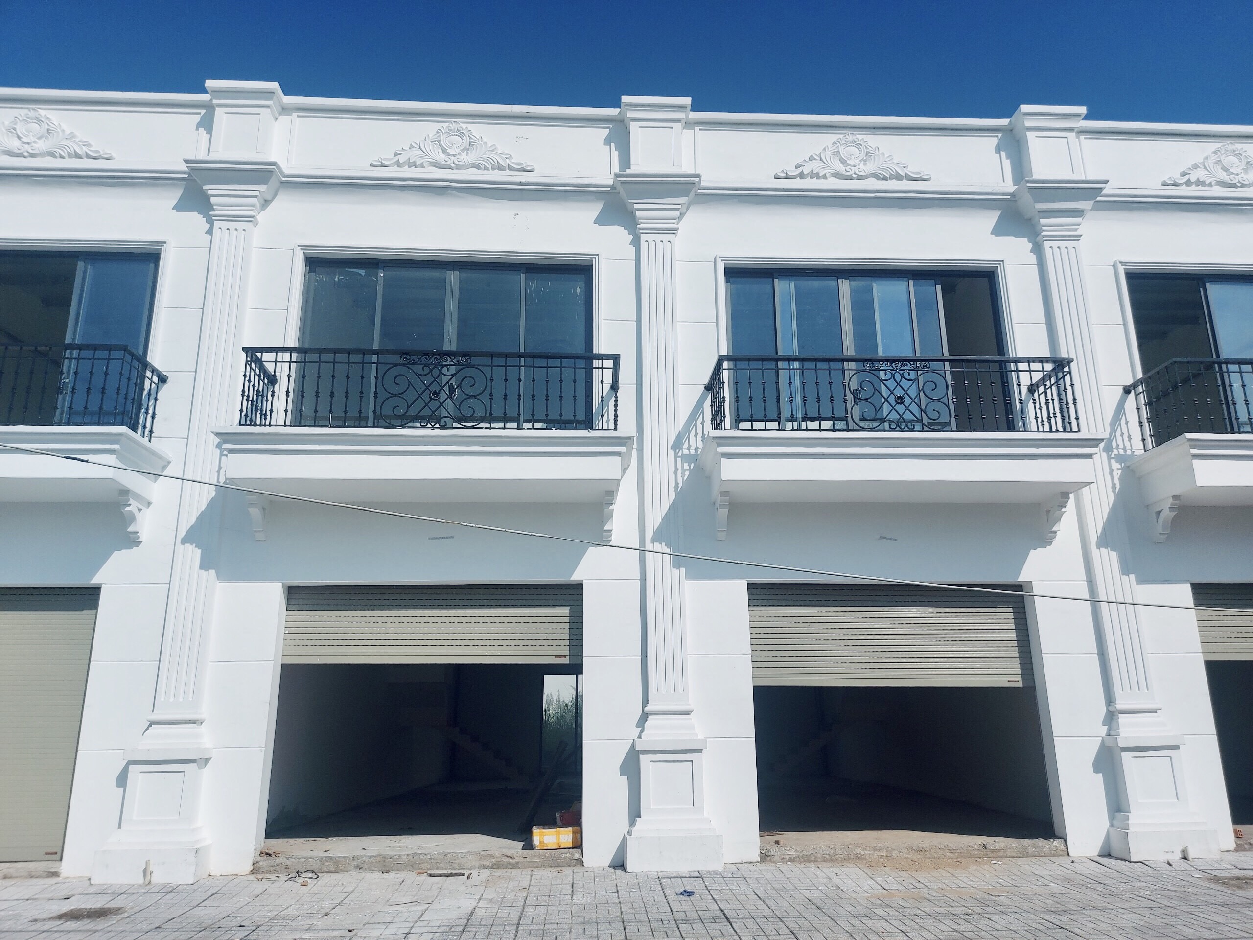 Ngày ngay chợ giá rẻ nhận nhà kinh doanh liền