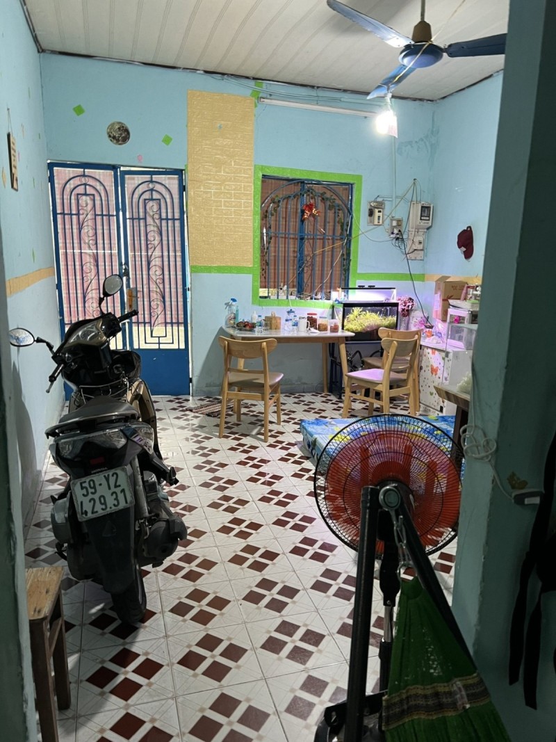 Nhà giá rẻ, hẻm xe hơi sát Lê Văn Sỹ, Quận 3, 4.5x18, chỉ 10 tỷ 990