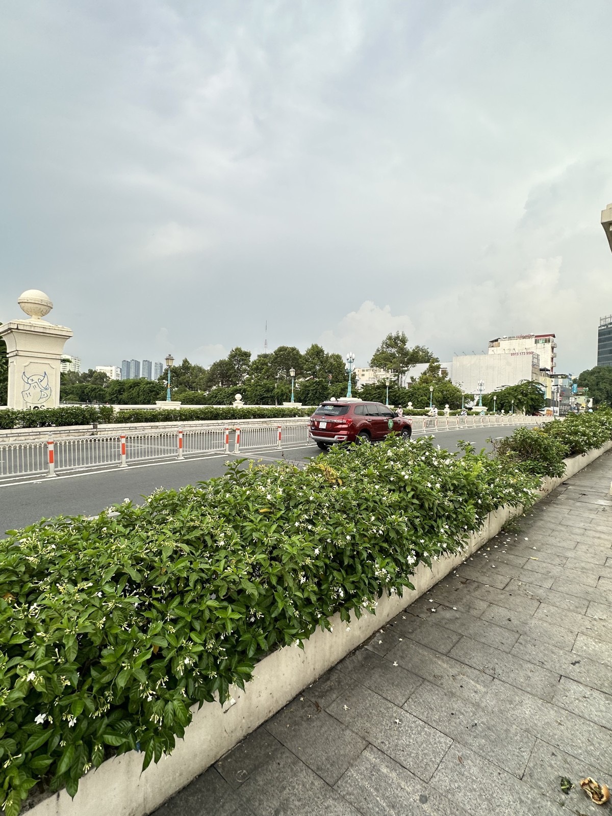 Bán Nhà Mặt Tiền Trường Sa Lô Góc 2 Mặt Tiền 7,5X15m2 Đối Diện Q.1 Chỉ Nhỉnh 13 Tỷ TL