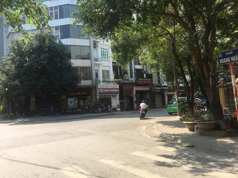 95m2