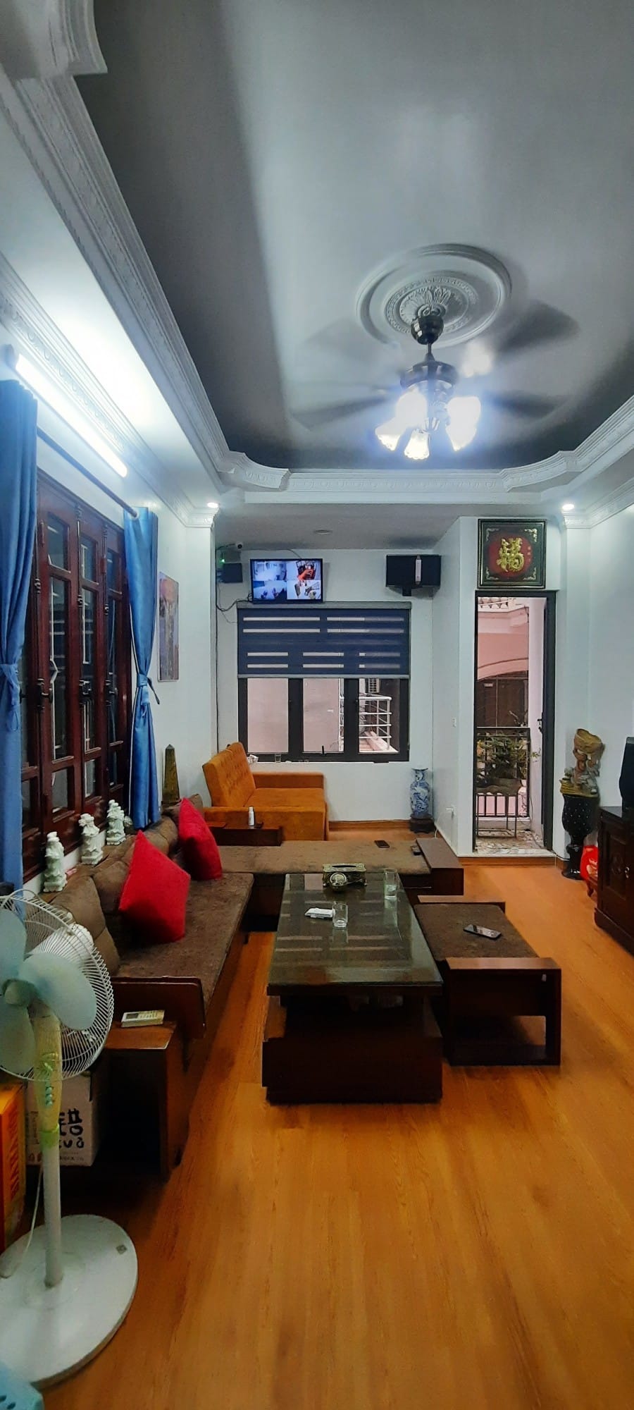 Bán nhà xây 4 tầng Phương Mai, ngay Bệnh viện Da liễu Trương ương, BV Bạch Mai, nhà xây chắc chắn kiên cố, chỉ Nhỉnh 4