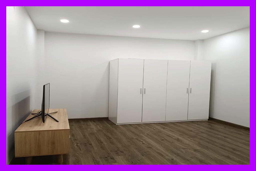 Bán nhà đẹp gần phố Nguyễn Văn Tuyết, Đống Đa, Hà Nội - Nhà 4 tầng, xe hơi đỗ cửa, giá hơn 5 tỷ