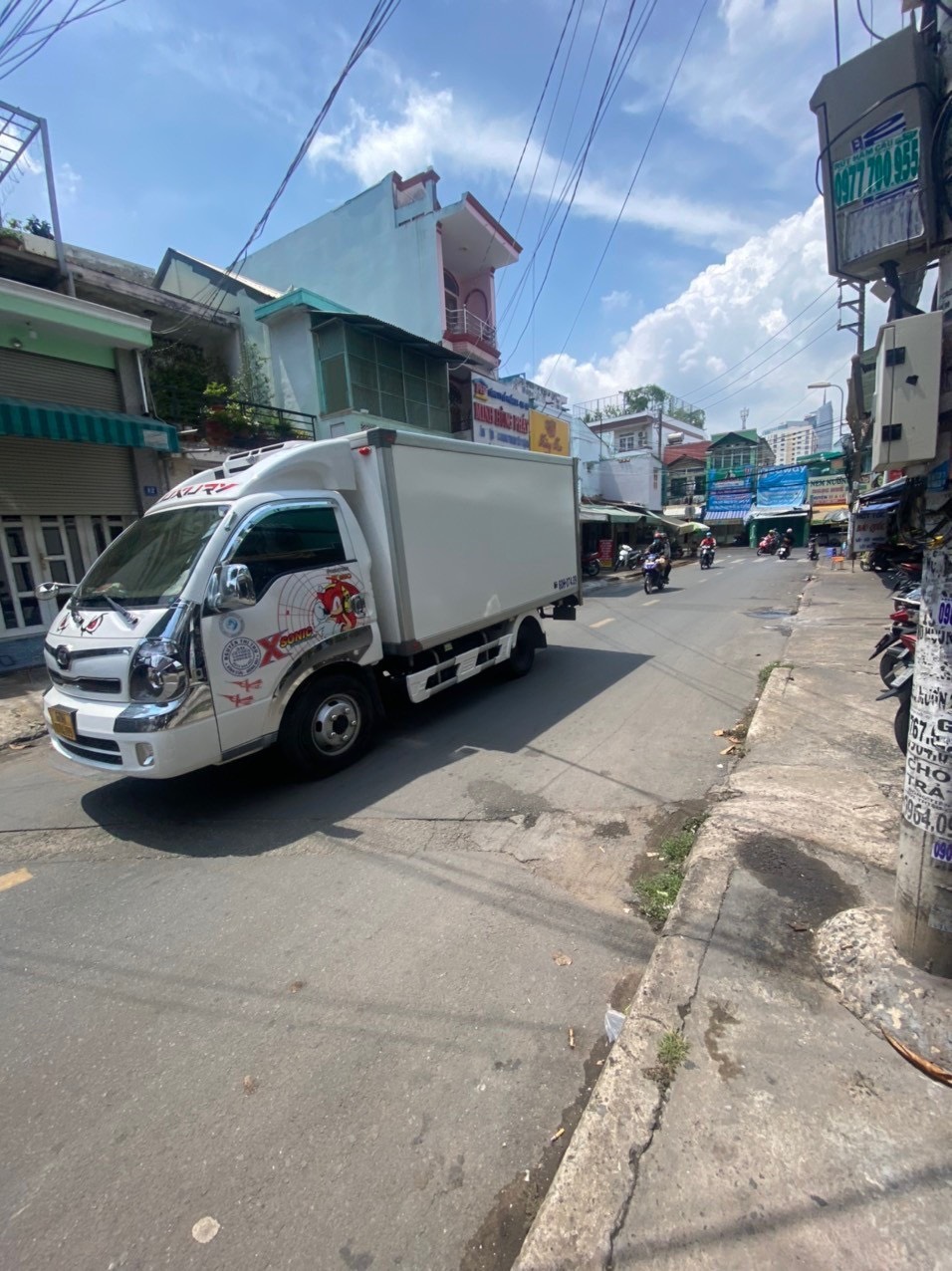 MẶT TIỀN KINH DOANH CHỢ BÀ CHIỂU 4 TẤM 4X15M NHỈNH 9 TỶ TL