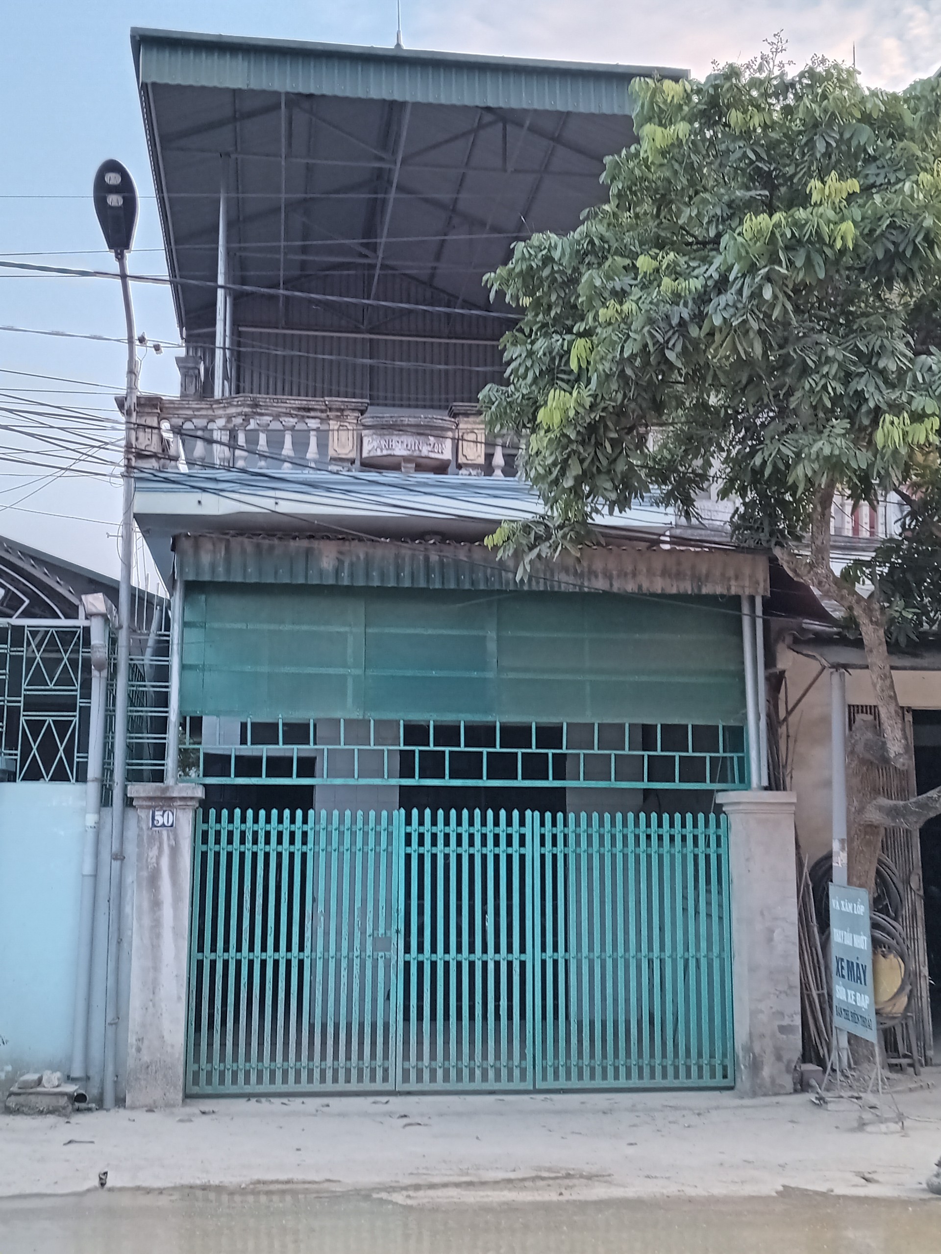 Gia đình em có nhà ở tổ dân phố 6 phường Thanh Trường