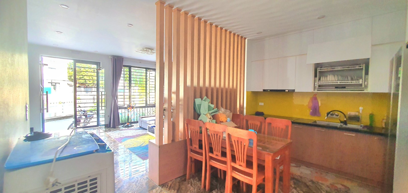 Bán nhà Ngọc Thụy DT54, nhà 4 tầng, Mt 6, giá hơn 8 tỷ.