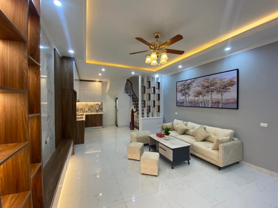 BÁN NHÀ NGON BỔ RẺ PHỐ MINH KHAI, GẦN NGÃ TƯ KIM NGƯU, 45M x 5T, FULL NT, GIÁ 4.65 TỶ