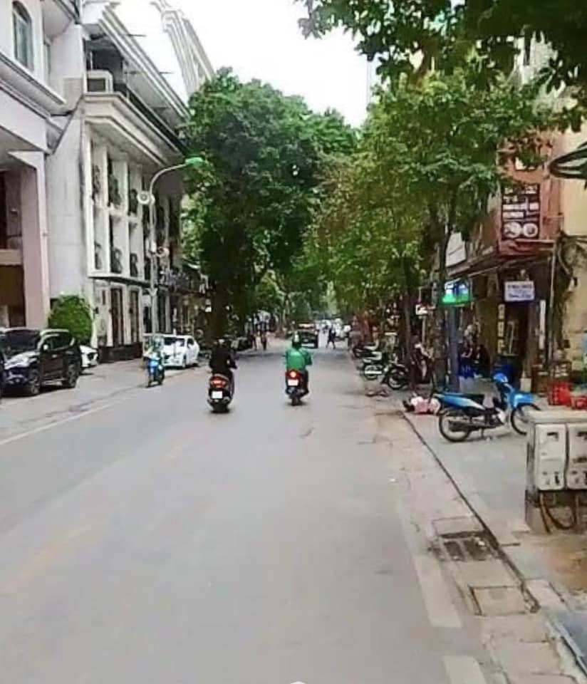 HOA HẬU MẶT PHỐ TÔNG ĐẢN, HOÀN KIẾM – DIỆN TÍCH LỚN – LỢI NHUẬN DÒNG TIỀN KHỦNG