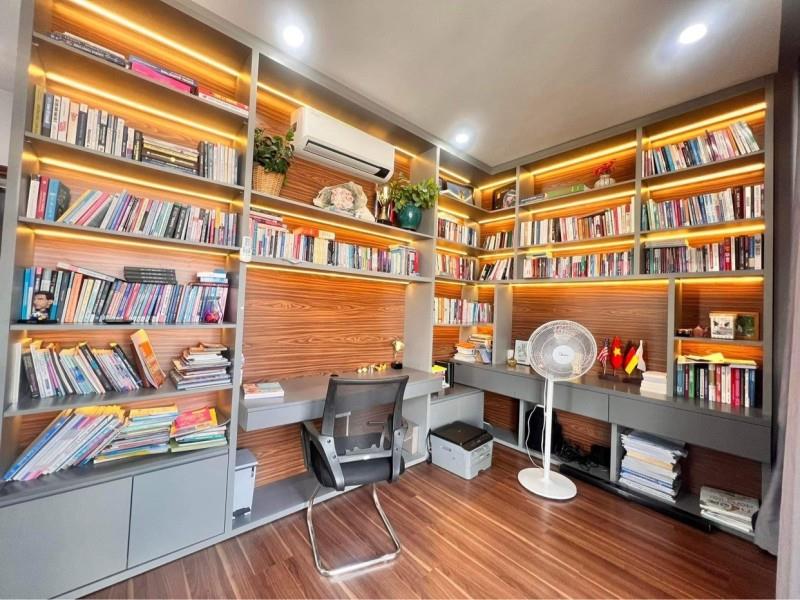 Bán Biệt Thự Gần Gigamall Hiệp Bình Chánh