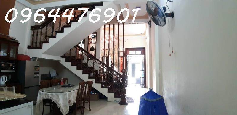 BÁN NHÀ 3 TẦNG, MẶT TIỀN RỘNG - DIỆN TÍCH RỘNG 90M2 - -ĐƯỜNG 5M5, TRƯỚC NHÀ LÀ CÔNG VIÊN - GIÁ CHỈ NHỈNH 3 TỶ