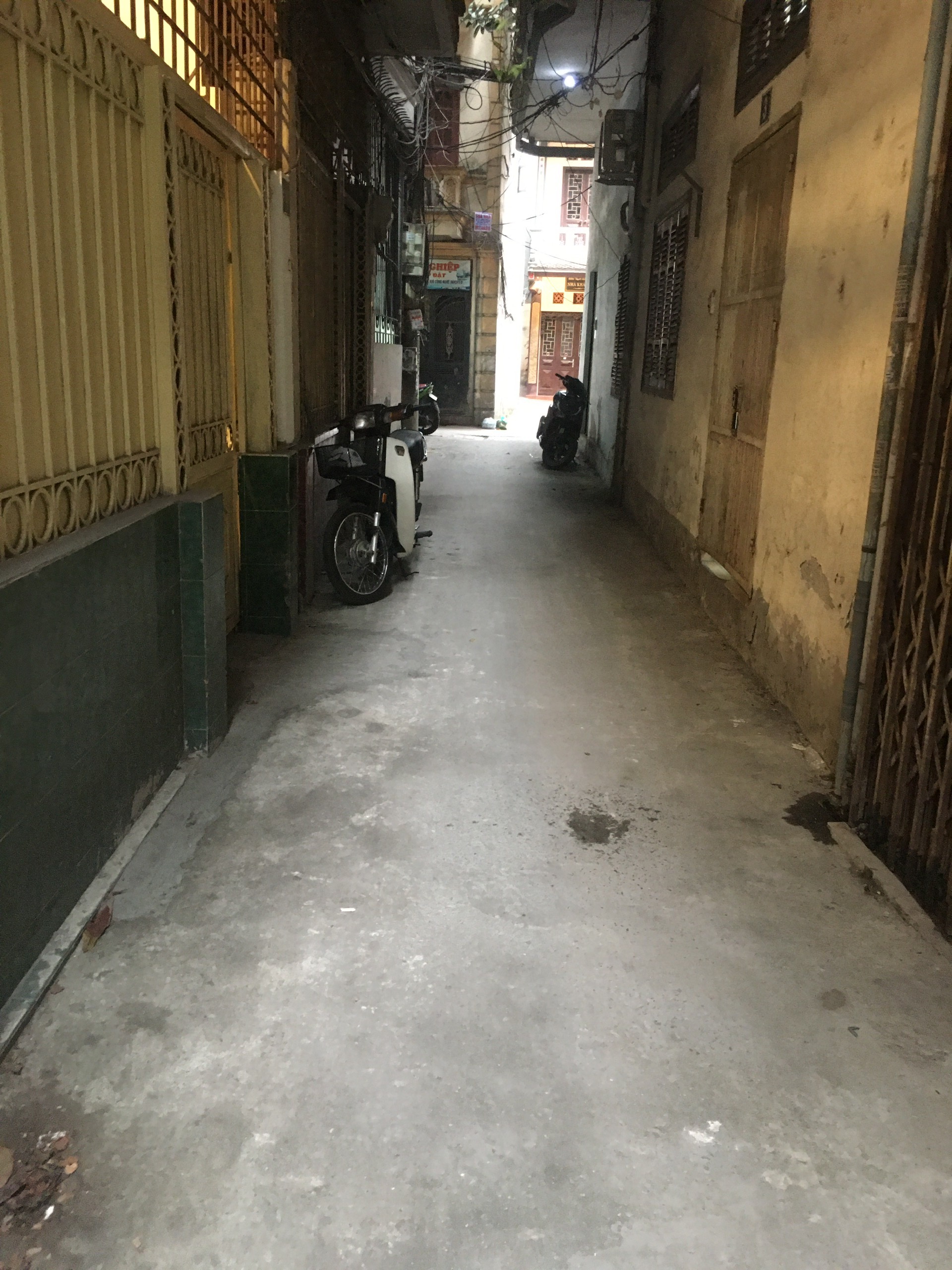 Bán nhà phố Thịnh Quang – Ngõ rộng thoáng – Mặt tiền rộng - 45m2 – 3 tầng – 4.8 tỉ