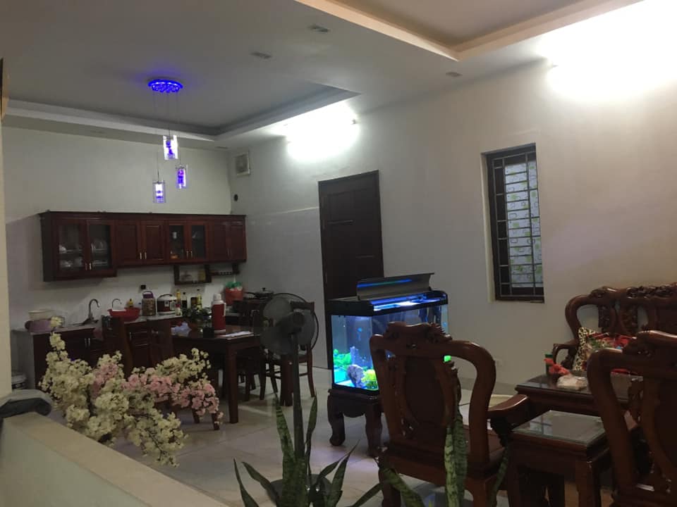 Bán căn nhà 129m2 phố Âu Cơ, Tây Hồ 3 Thoáng Gara 2 Ô tô thông Kinh doanh vô địch 13.5 Tỷ