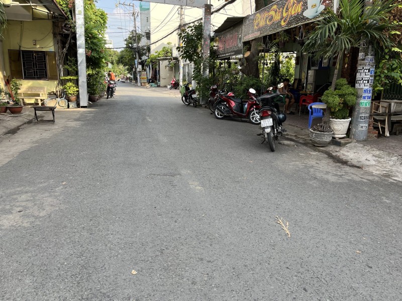 Bán nhà Hẻm xe hơi Đường Tô Ký, Quận 12, 111m2, 4PN, giá 5 tỷ TL.