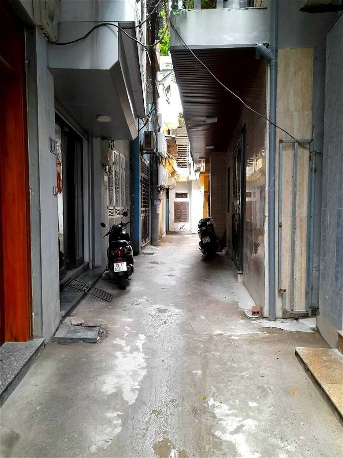 NHÀ CỦA KIẾN TRÚC SƯ THIẾT KẾ ĐẸP CHẤT NHẤT TIỂU VƯƠNG QUỐC LONG BIÊN - 20M RA MẶT PHỐ - NGÕ NGẮN - MẶT TIỀN 10M - TẶNG NỘI THẤT - Ở LUÔN!