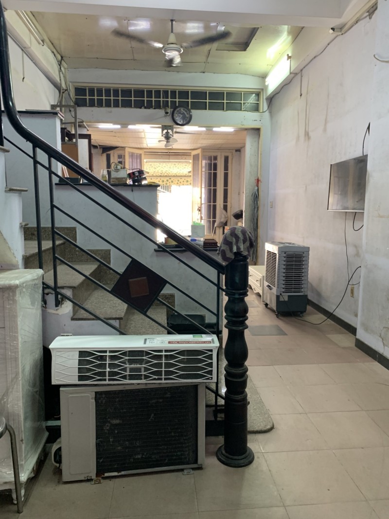 Bán nhà Mặt tiền Quận 6, Mai Xuân Thưởng, Mua kinh doanh đầu tư, DT 74m2.