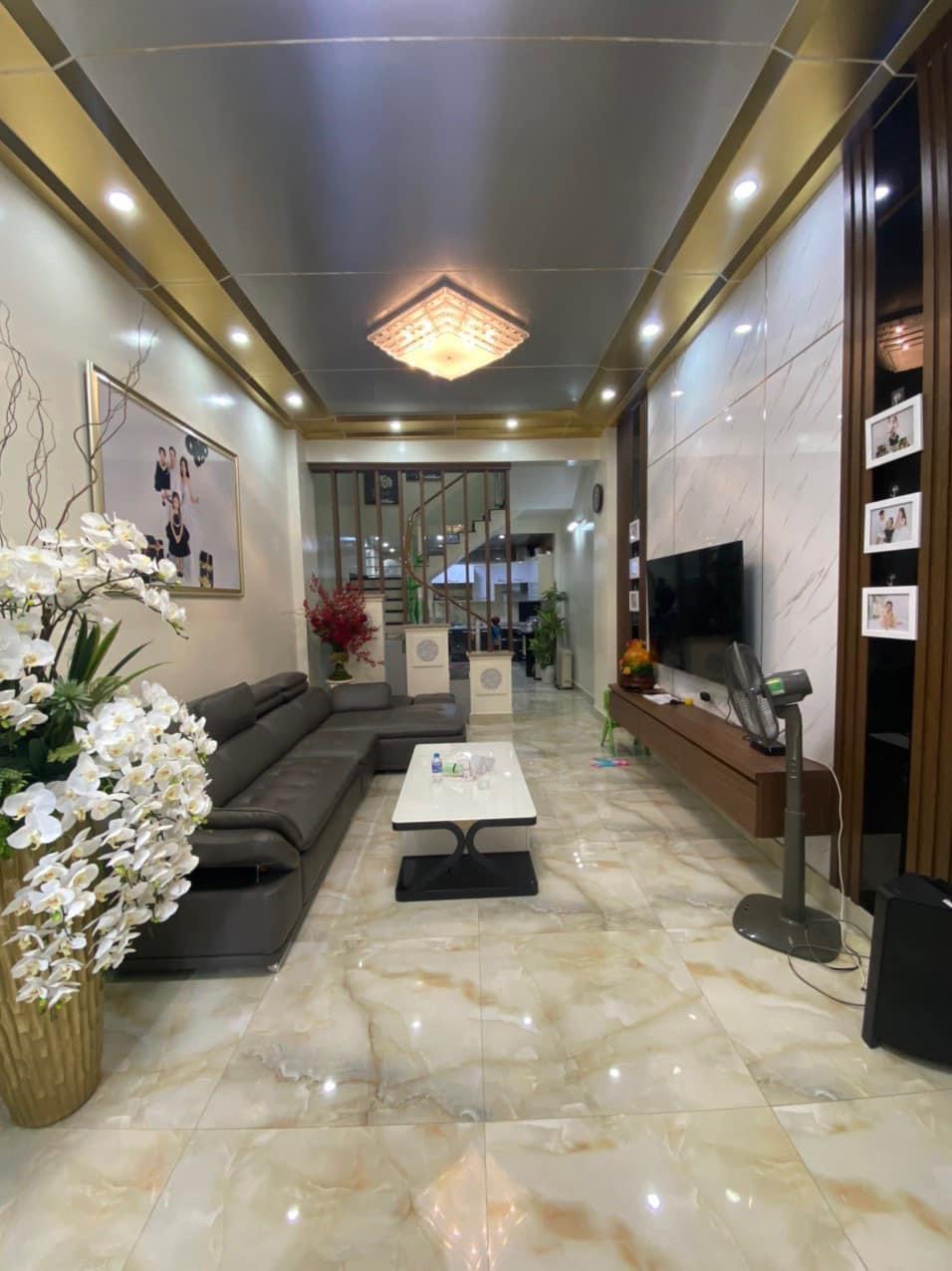 Bán nhà 4 tầng 54m2 hướng Tây ngõ Nguyễn Đức Cảnh, Lê Chân, Hải Phòng giá hơn 4 tỷ