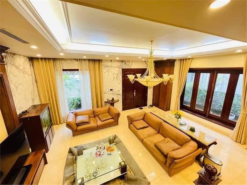 Bán Nhà Mặt Phố Tây Hồ, 6 Tầng Thang Máy, Kinh Doanh, Ô Tô Tránh, Gần Hồ Tây, 2 Mặt Thoáng