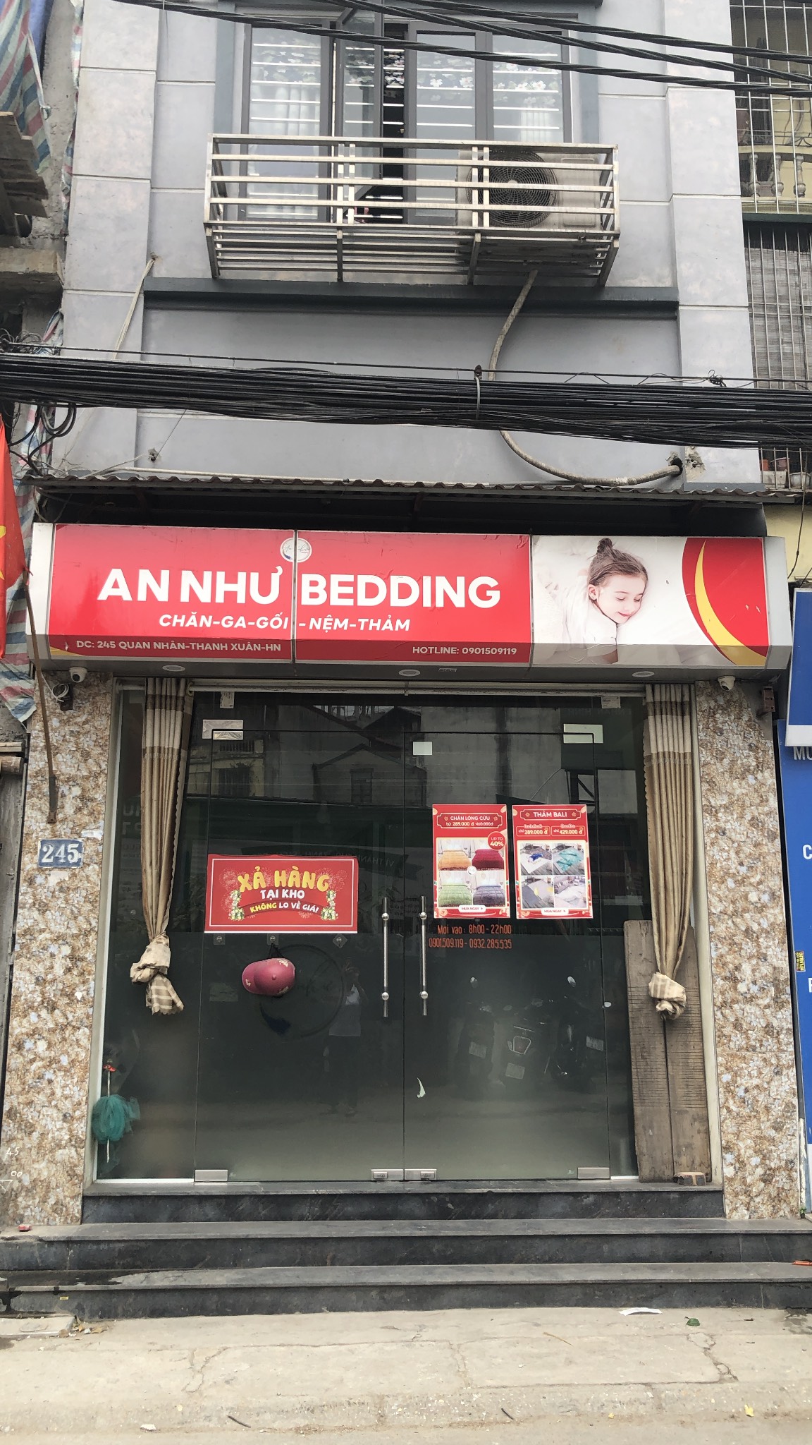 Chính chủ cho thuê mặt bằng tầng 1 làm văn phòng hoặc cửa hàng ở 245 Quan Nhân