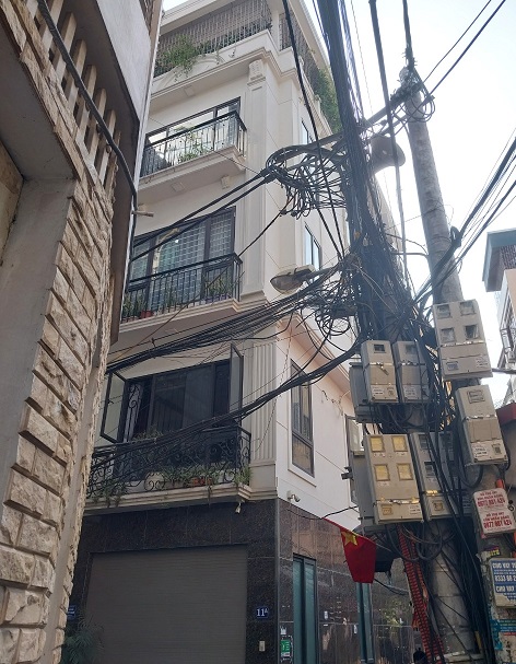 BÁN NHÀ TRẦN QUỐC VƯỢNG - LÔ GÓC- KD ĐỈNH, Ô TÔ – 5T X 46M2, 6.4 TỶ.