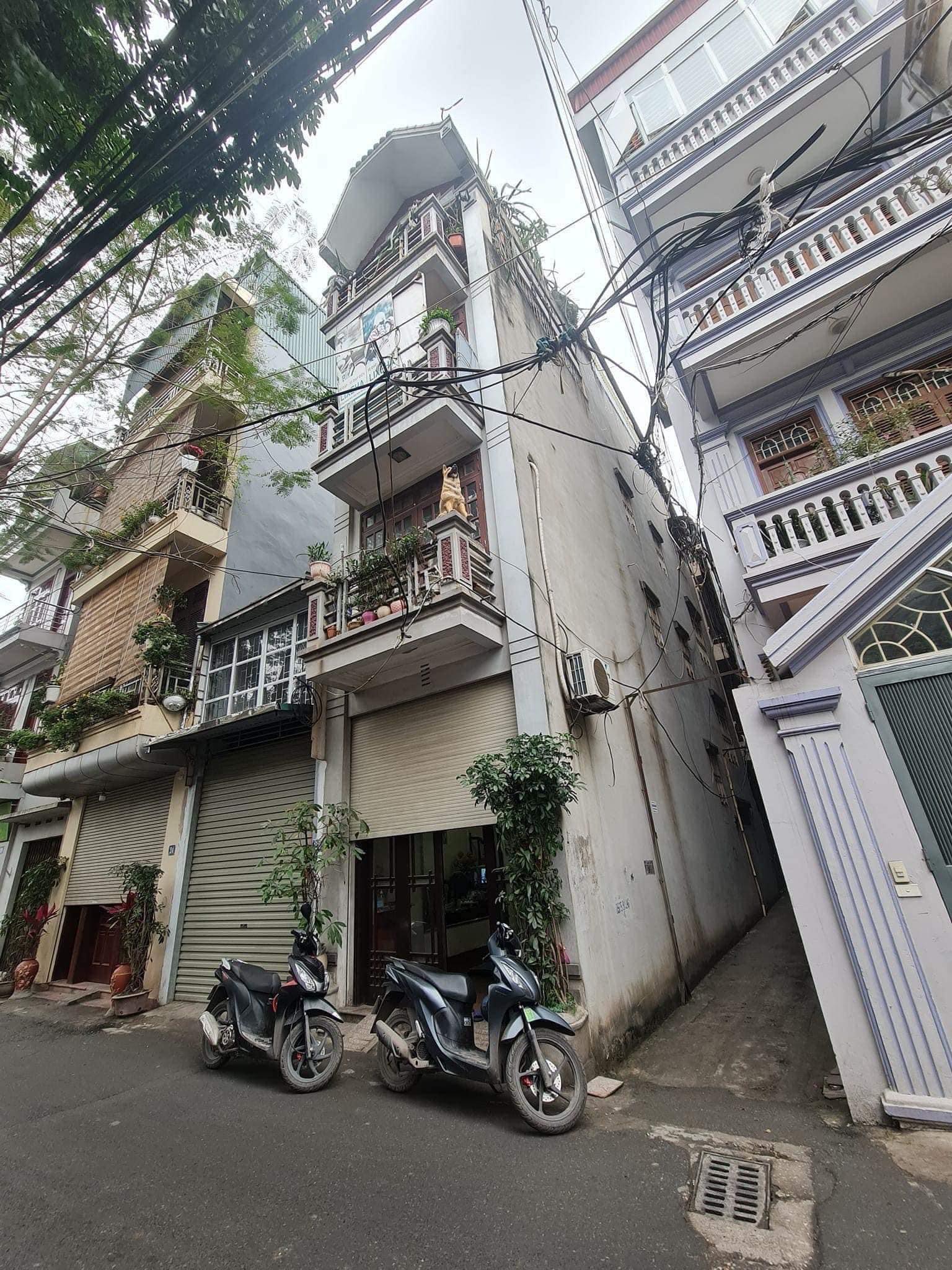 Bán nhà mặt ngõ ô tô tránh kinh doanh, giá tốt. Dt 43m2, 5 tầng, 7.1 tỷ