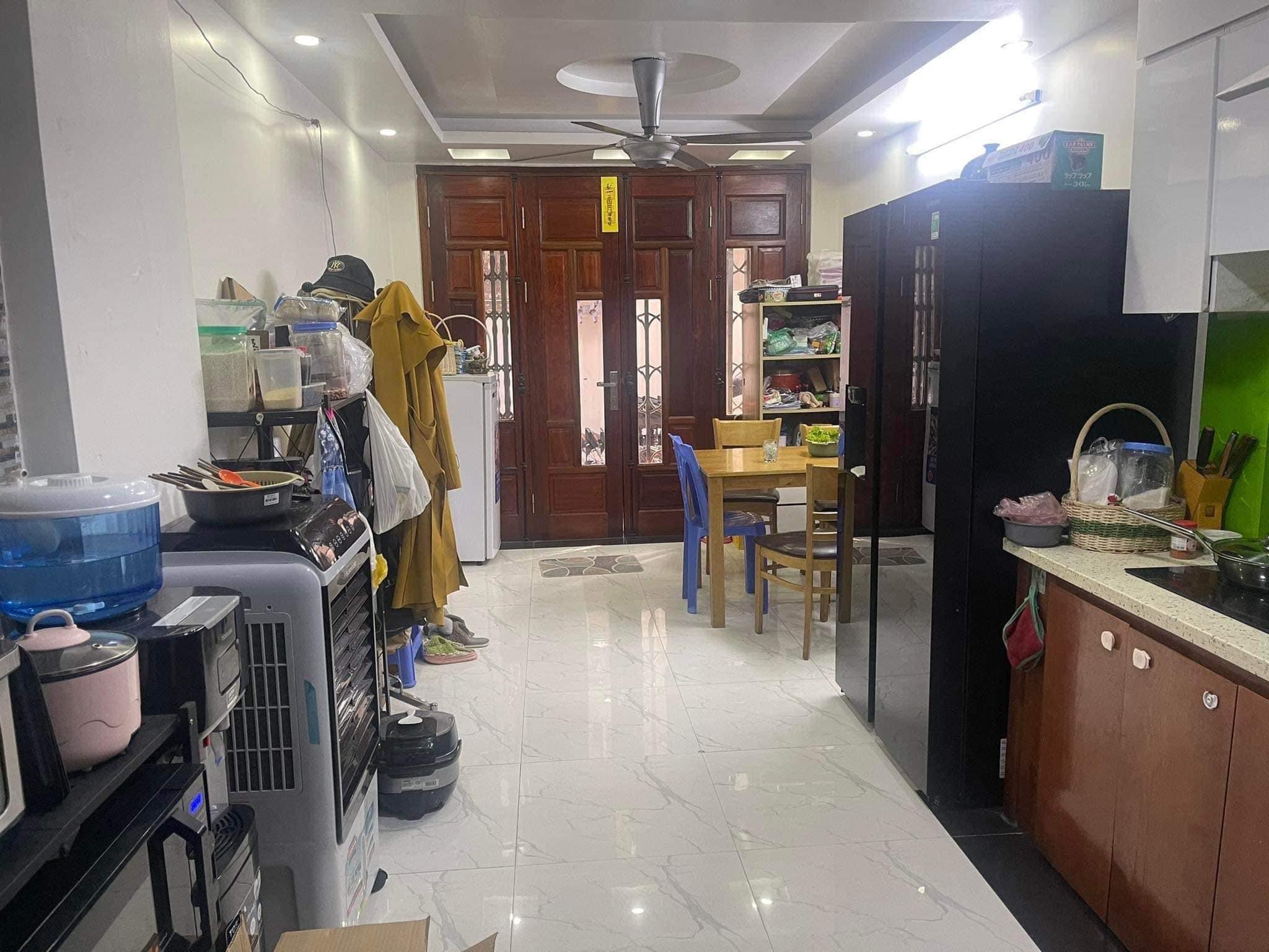 Bán nhà Định Công Hạ, Hoàng Mai 33m2, 5 tầng, giá 3.55 tỷ