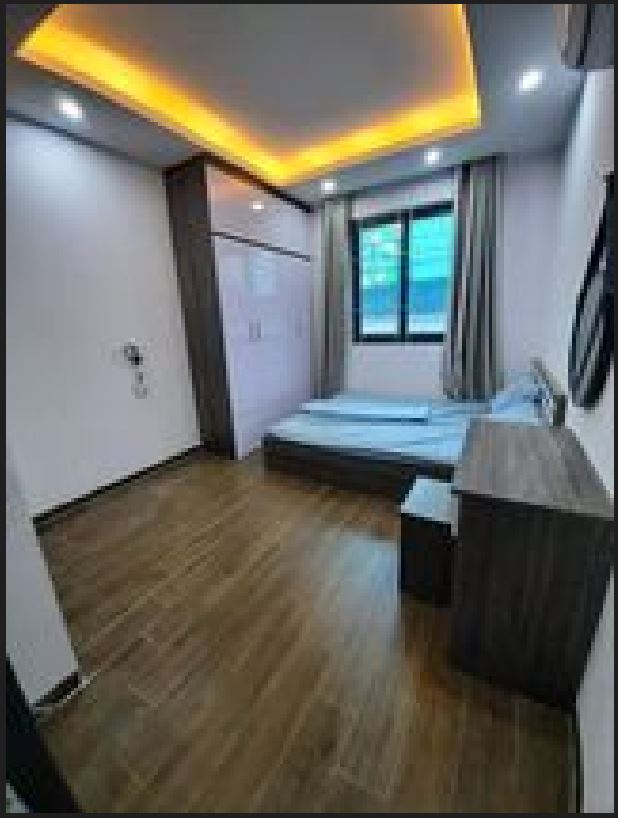 Bán nhà chính chủ ngõ 109 Quan Nhân, diện tích 39m2, 5 tầng thiết kế đẹp, giá chỉ 5.3 tỷ.