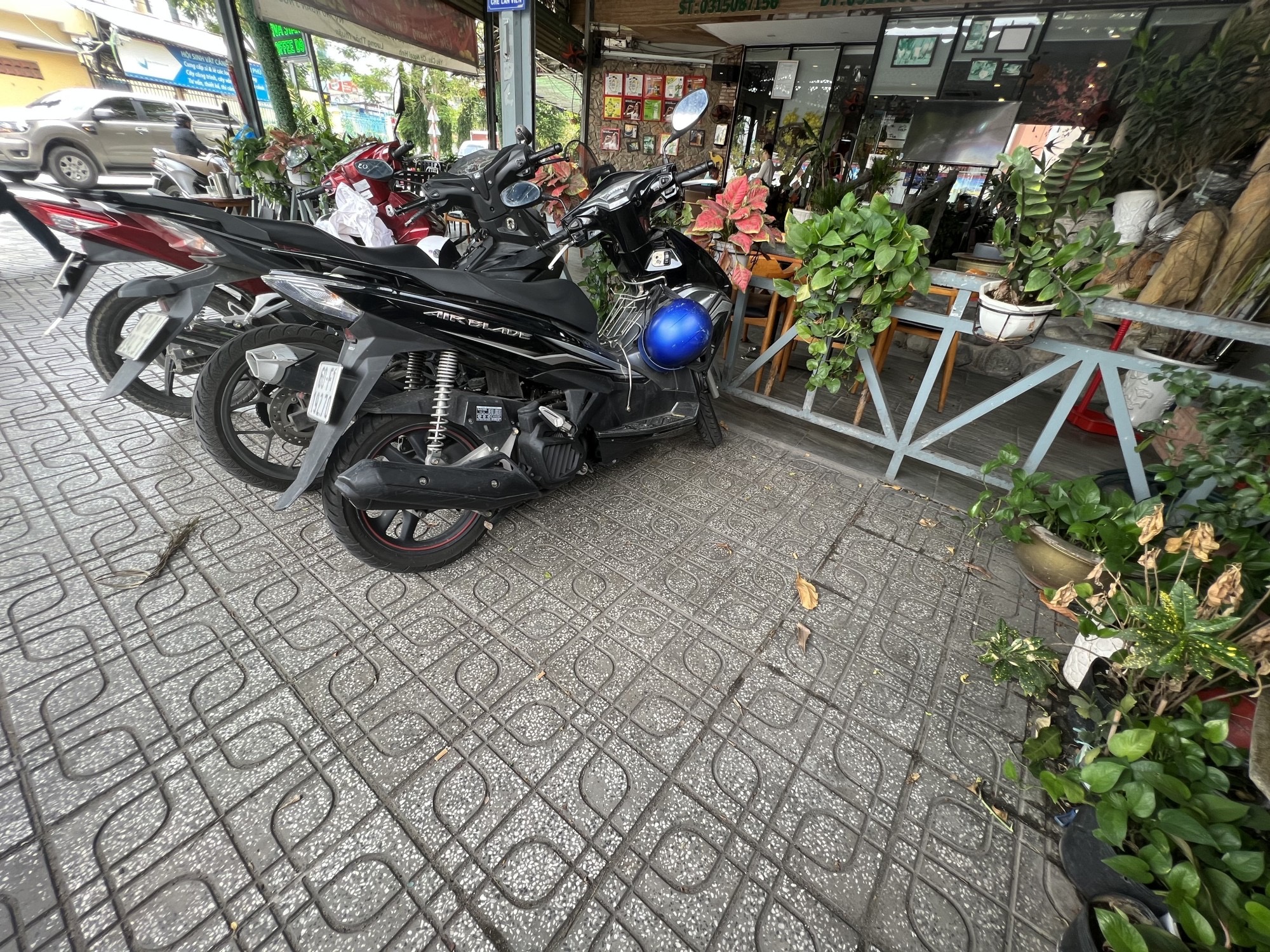 BÁN NHÀ MẶT TIỀN ĐƯỜNG CHẾ LAN VIÊN.QUẬN TÂN PHÚ.250M2.3TẦNG.65TỶ