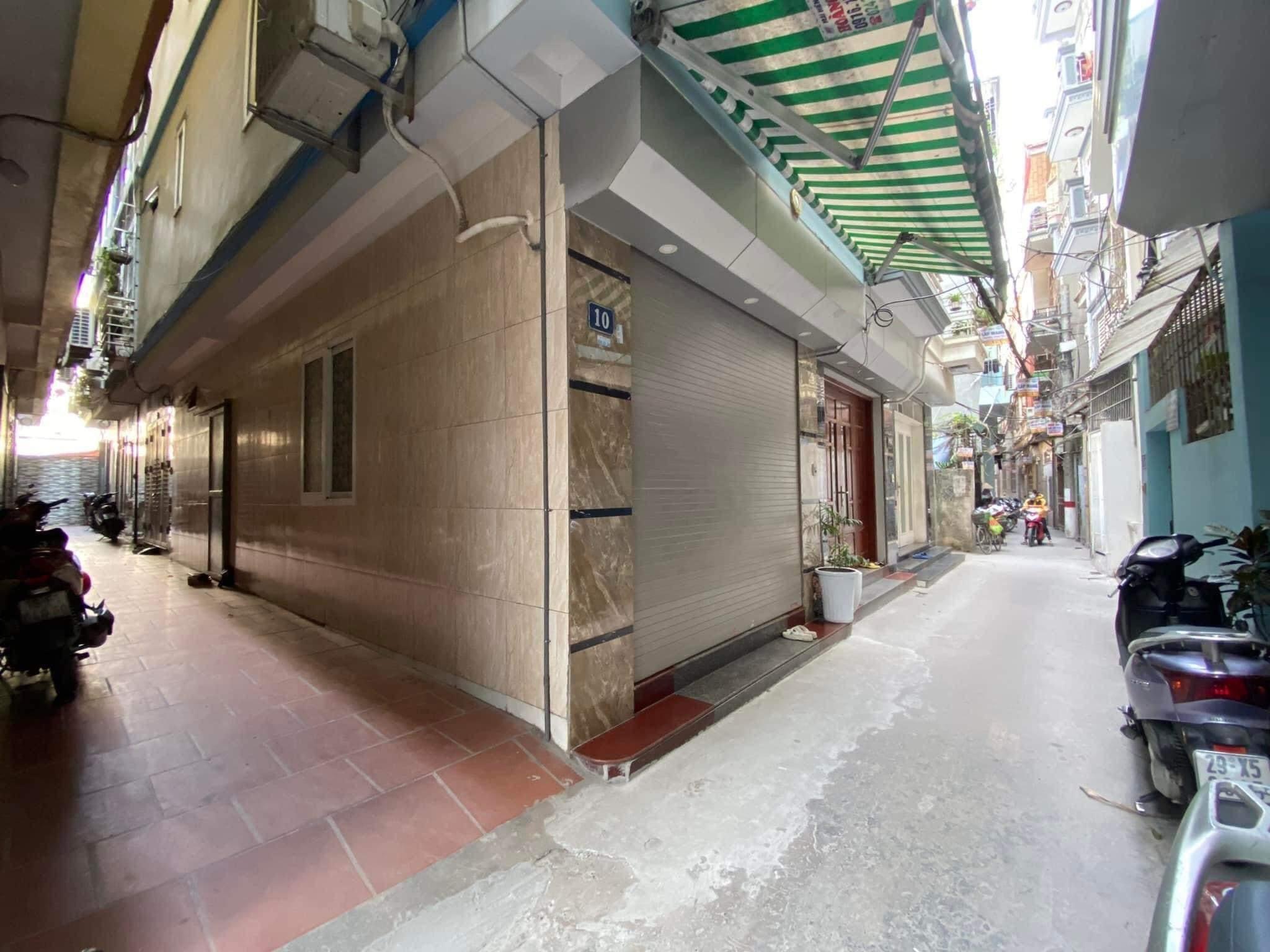 BÁN NHÀ MAI ĐỘNG QUẬN HOÀNG MAI - 30M 5 TẦNG MT 4.2M - HƠN 3 TỶ NGÕ RỘNG BA GÁC TRÁNH 3 BƯỚC RA PHỐ NHÀ ĐẸP Ở NGAY