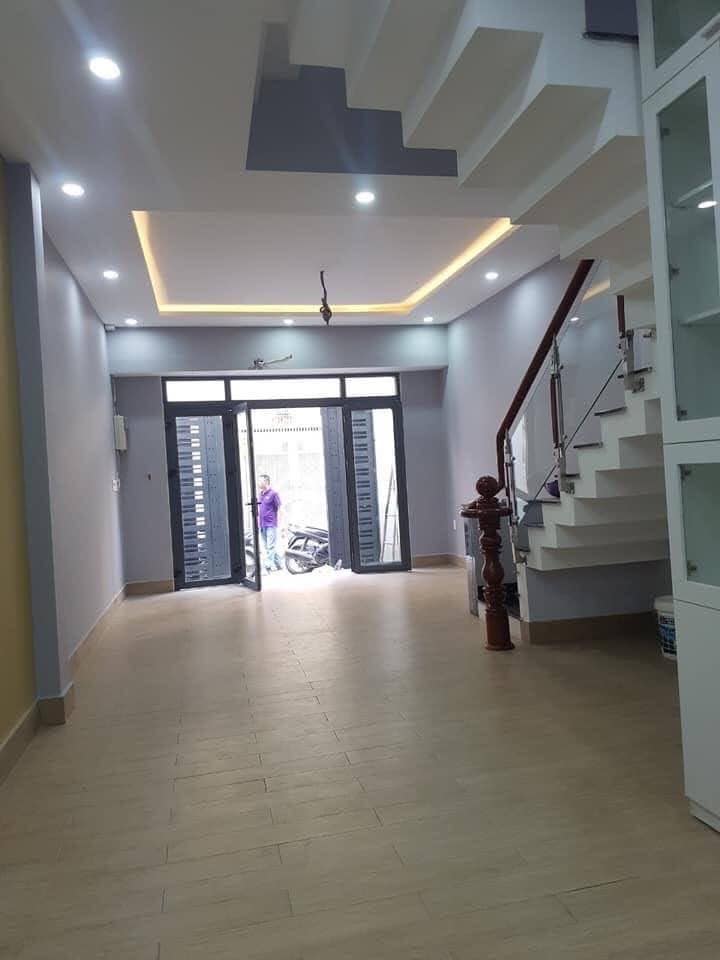 BÁN NHÀ ĐƯỜNG THÍCH QUẢNG ĐỨC 4.3MX13M 4 TẦNG FULL NỘI THẤT CHỈ NHỈNH 8 TỶ.