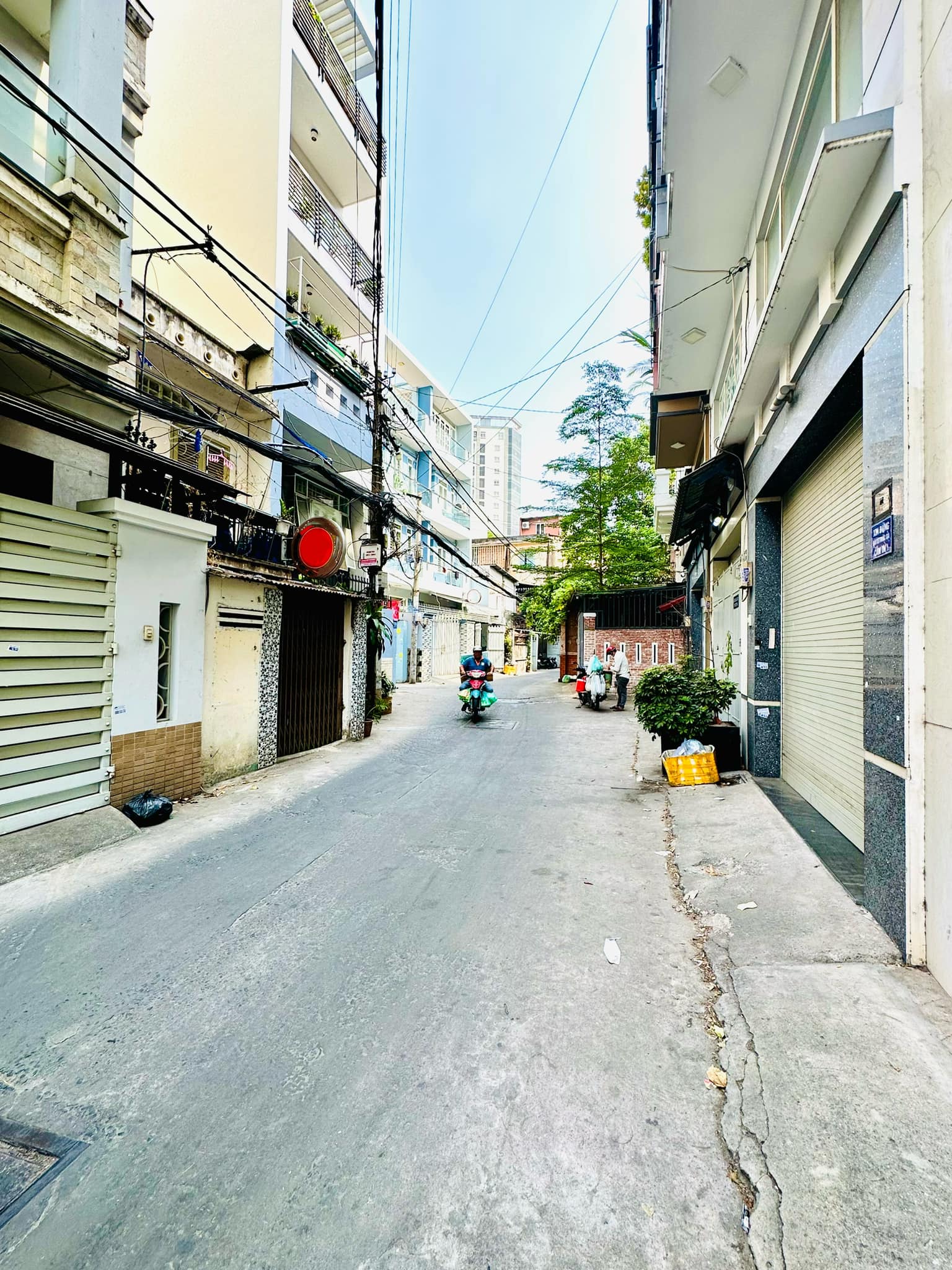 BÁN NHÀ HẺM XE HƠI-4 TẦNG-6MX9M-4PN CHỈ NHỈNH 8 TỶ ĐƯỜNG PHAN ĐĂNG LƯU.