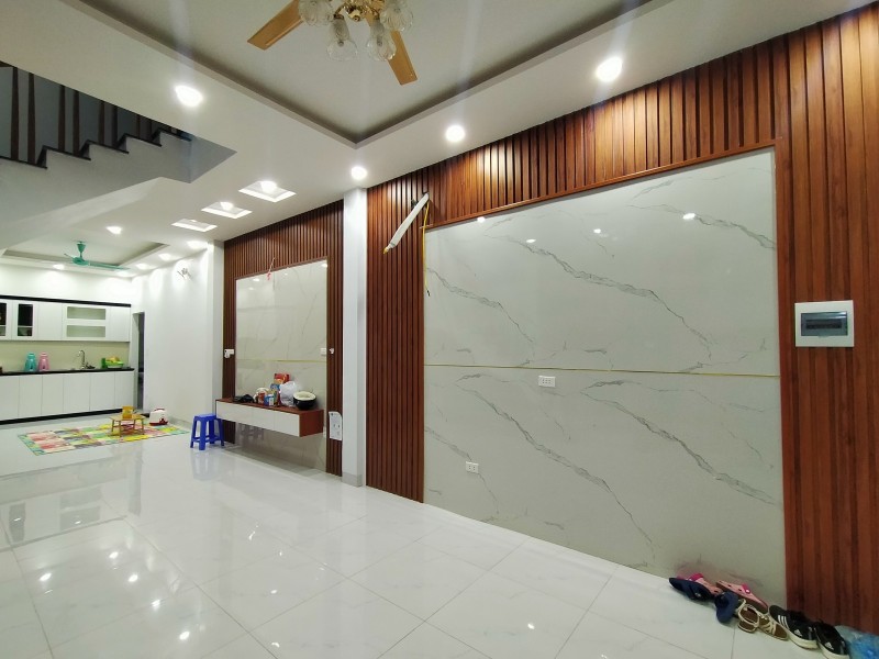 BÁN NHÀ KHÂM THIÊN 42M2 X 5 TẦNG, 2 THOÁNG, NGÕ NÔNG, NHỈNH 5 TỶ, LH 0966037496