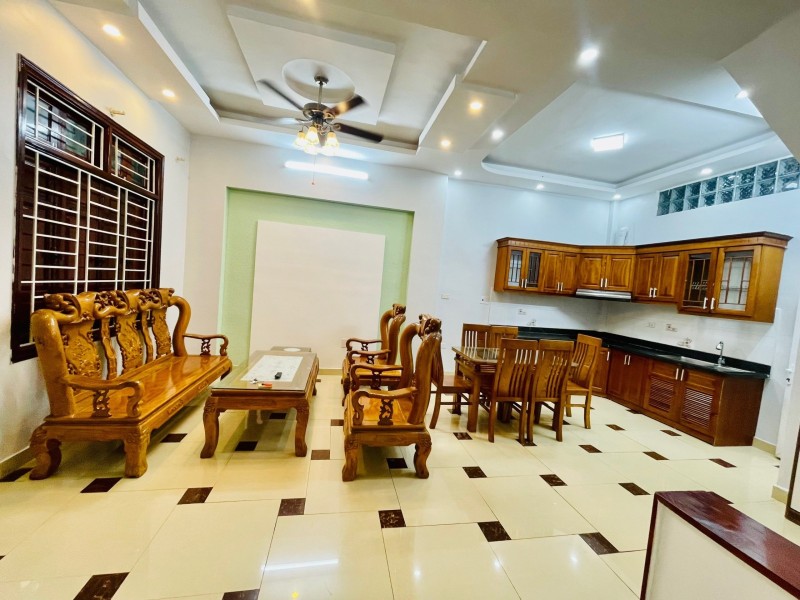 BÁN NHÀ VĂN CHƯƠNG 38m2 X 5T, NGÕ THÔNG TỨ TUNG, NHÀ ĐẸP Ở LUÔN, 5.2 TỶ