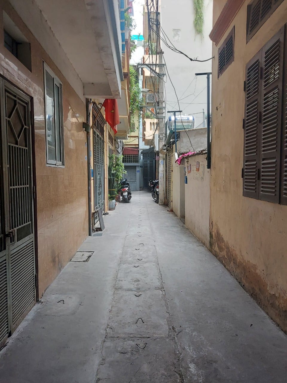 Bán nhà Lương Ngọc Quyến , Hà Đông, phân lô ô tô , 42m x mt 3.5m x 4.3 tỷ.