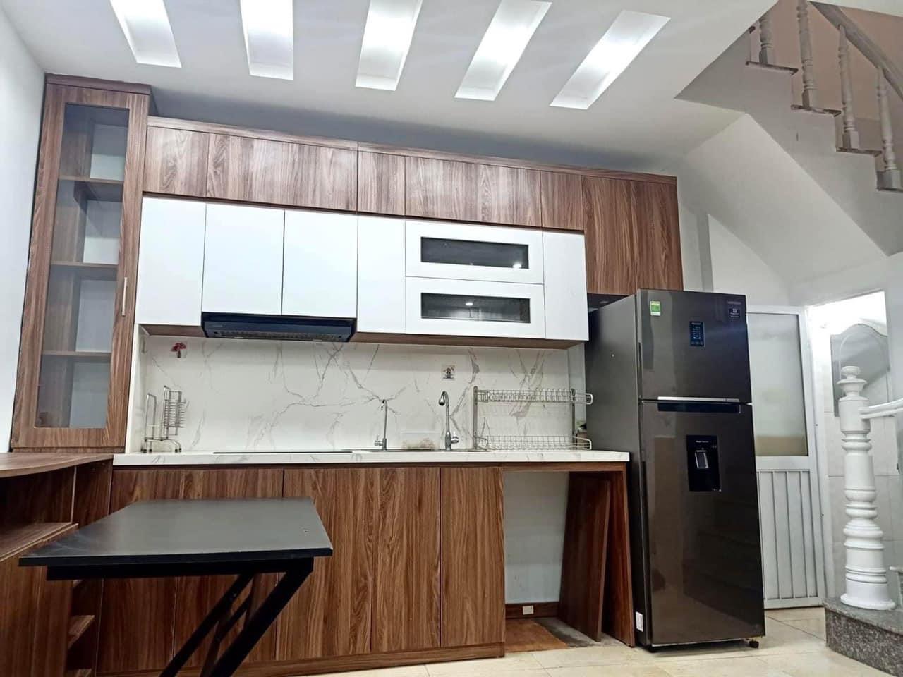 BÁN NHÀ NGUYỄN KHOÁI QUẬN HAI BÀ TRƯNG - 35M 4 TẦNG - DƯỚI 3 TỶ NGÕ THÔNG CÁCH OTO 20M THOÁNG TRƯỚC SAU