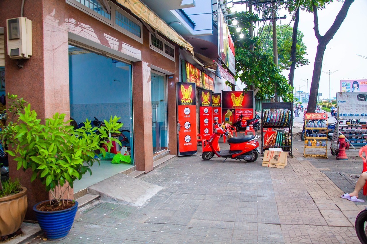 BÁN NHÀ MẶT TIỀN ĐƯỜNG TRƯỜNG CHINH. TÂN PHÚ.53M2.4TẦNG.10TỶ9