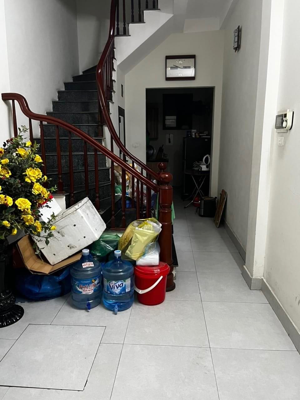 NHÀ ĐẸP TRƯƠNG ĐỊNH - 33M x 4 TẦNG - GẦN PHỐ - Ở LUÔN - GIÁ 3.3 TỶ