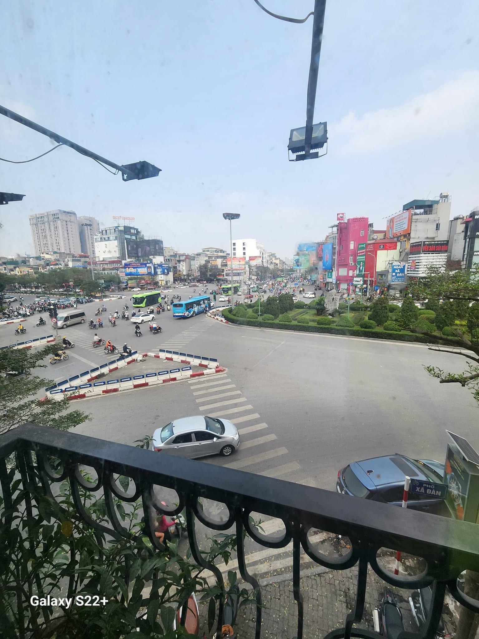 SIÊU PHẨM MẶT PHỐ XÃ ĐÀN QUẬN ĐỐNG ĐA - 30M 5 TẦNG MT 3.8M - CHỈ 14.5 TỶ VỈA HÈ RỘNG KINH DOANH SẦM UẤT DÒNG TIỀN 33TR/THÁNG