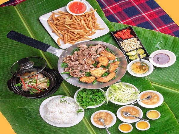 Chả cá Vọng Ngư hương vị cá Lăng nức tiếng gần xa. 2 Cha-ca-Vong-Ngu-1