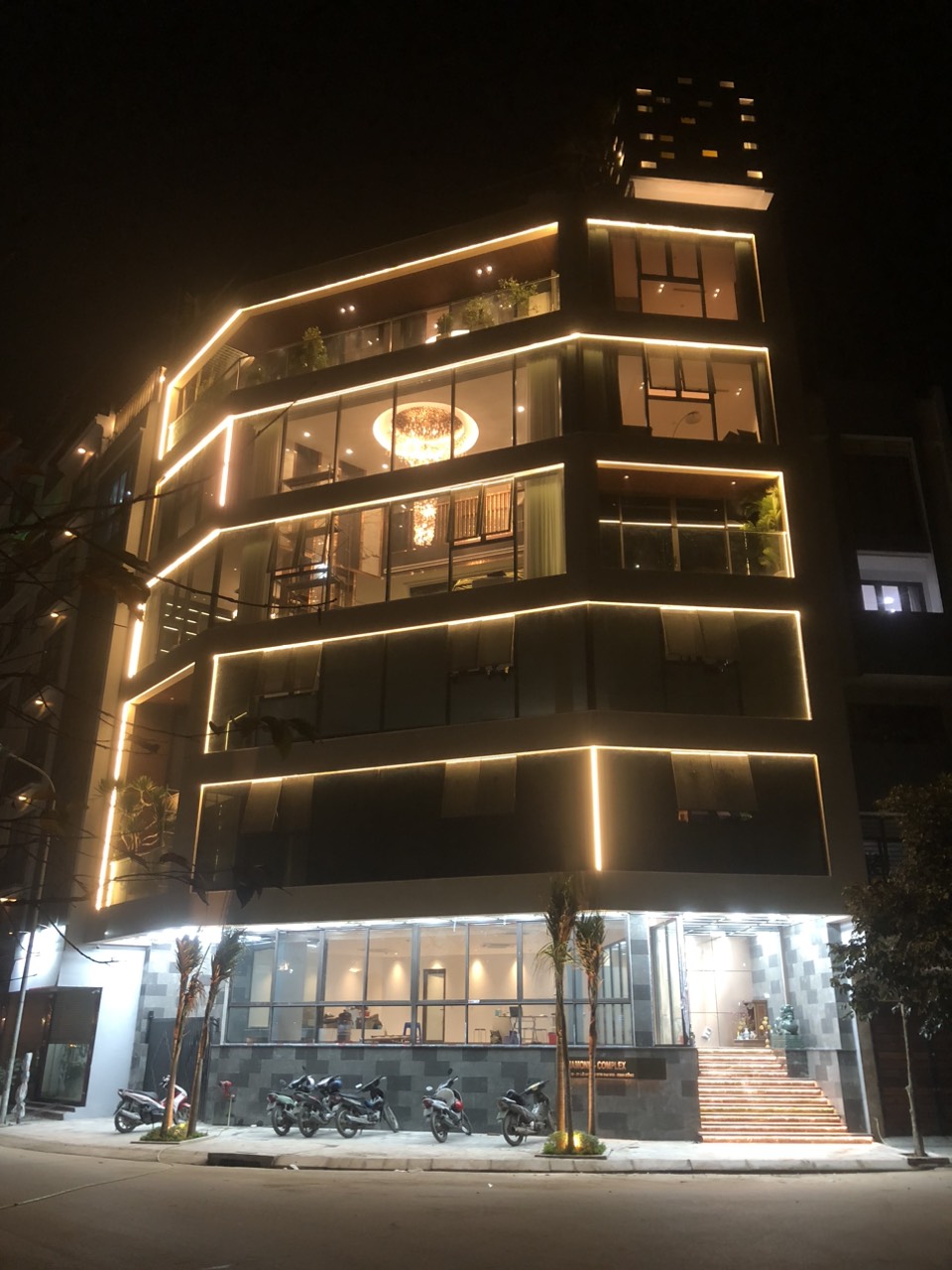 Cho thuê mặt bằng kinh doanh- KHU ĐT ĐỊNH CÔNG- HOÀNG MAI, DT: 200M, MT: 21