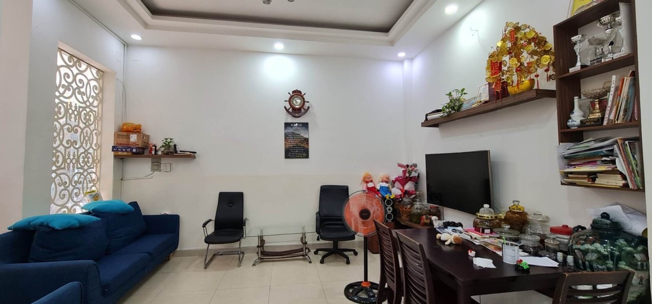 Bán nhà PHÚ NHUẬN ngay Sân Bay – HXT quay đầu – 90 m2 x 3 tầng – Gía 13.5 tỷ