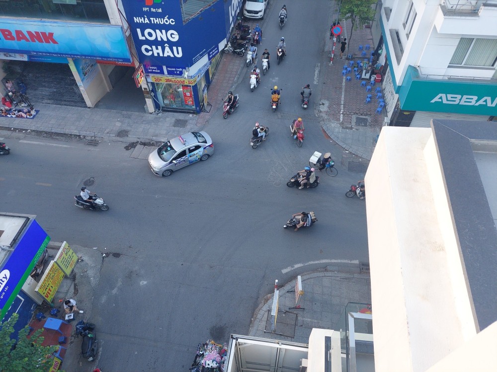 CHO THUÊ NHÀ MẶT PHỐ ĐỘI CẤN 21M2 – 11TR/THÁNG.